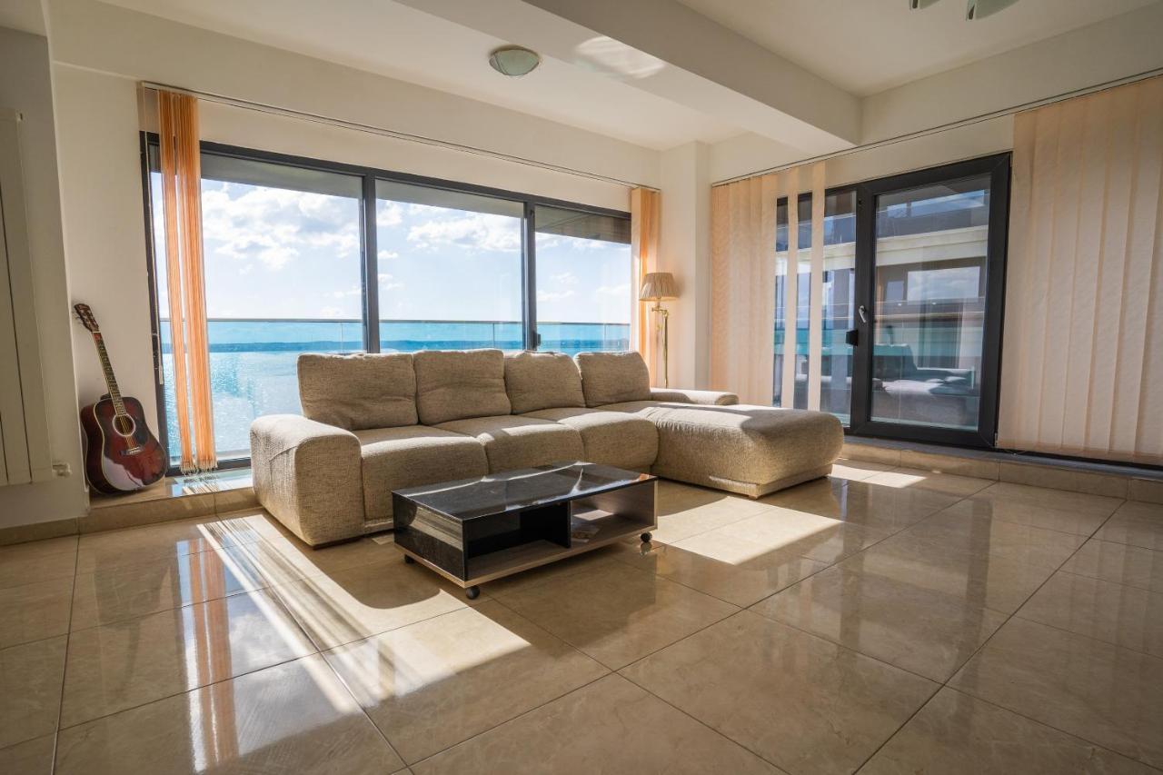 Mamaia Vip Apartment Екстер'єр фото