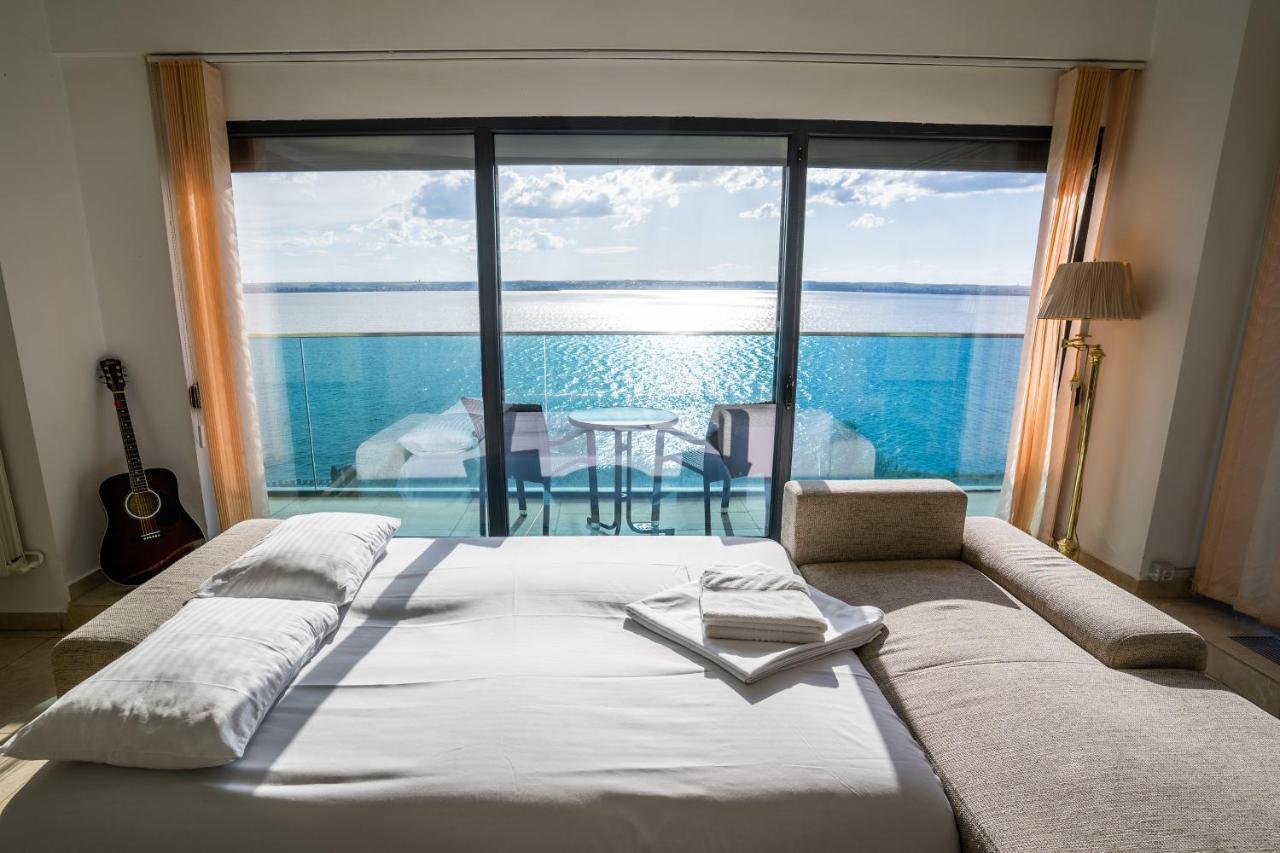 Mamaia Vip Apartment Екстер'єр фото