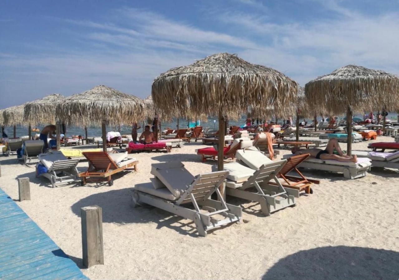 Mamaia Vip Apartment Екстер'єр фото